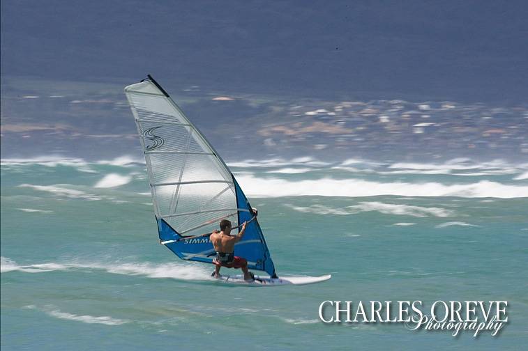 OES Twin Fins on Maui