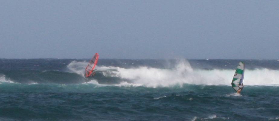 OES Twin Fins on Maui
