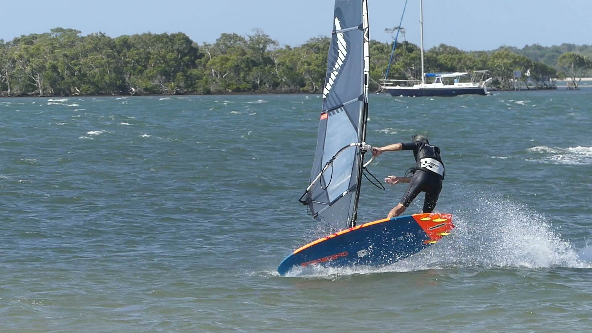 P1190011 - frame at 0m16s