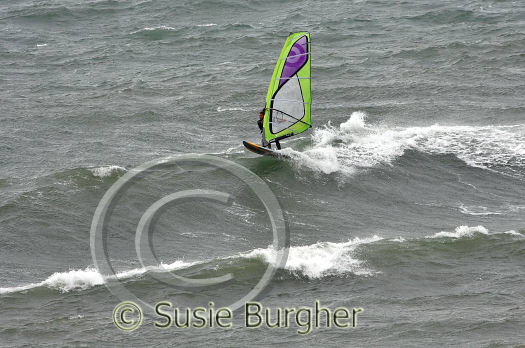 midcoast waves - Dean Ryles, ? and ?