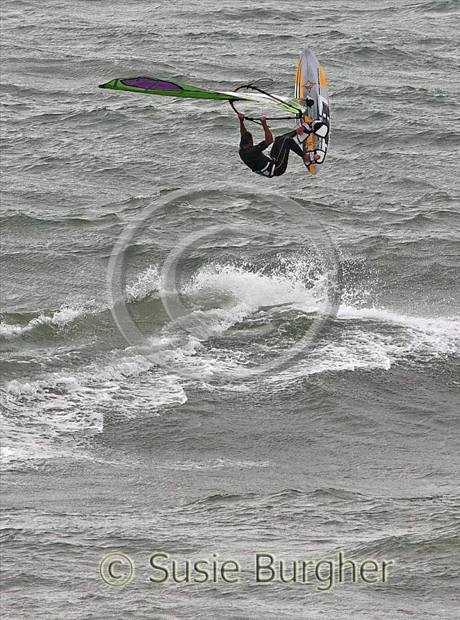 midcoast waves - Dean Ryles, ? and ?