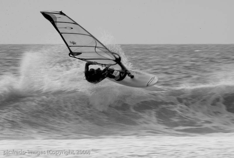 Pete Ross and Maris Naish testing the OES 2010 Twin Fin 90 and 95  at Walkers Rocks West South Austr