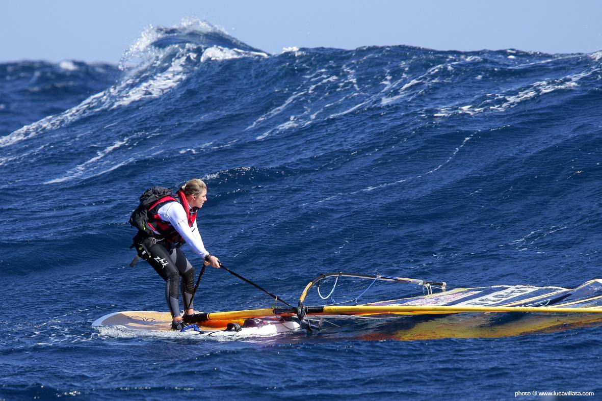 Allison Shreeve - Bass Strait