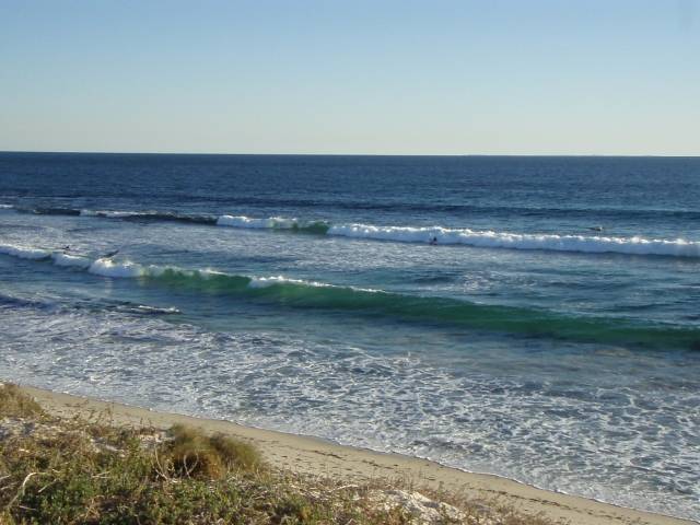 Bertie light wind wave sailing