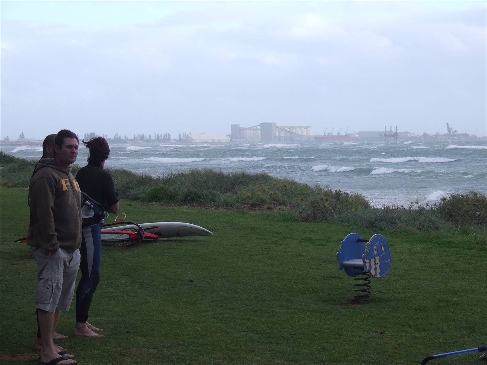 Geraldton  St Gerorges June 30 to 50 Knot onshore