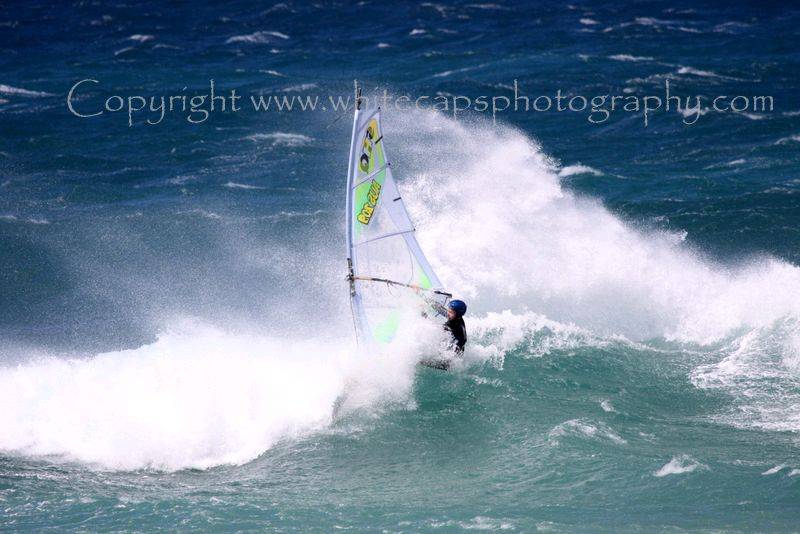 SHQ Cup event Wave pics at Warratah Bay on Tue