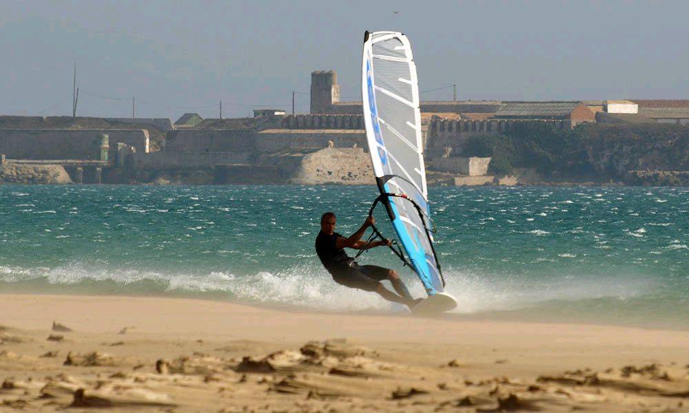 P9066657%20Blade%202010%206 3%20Monty%20LaJaima%20Sept%2006%2009s