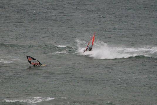 week day windsurfs