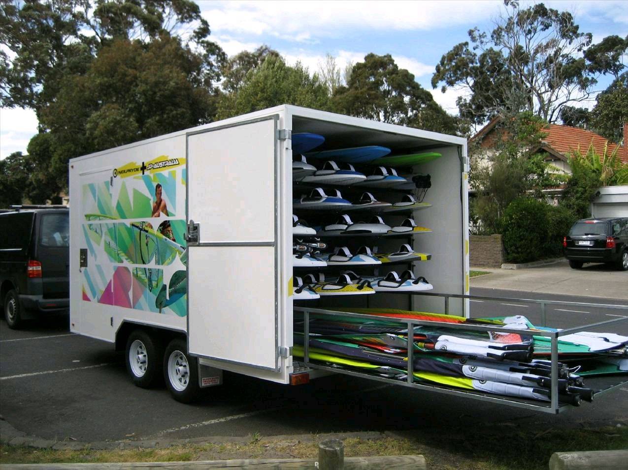 Neilpryde/jp australia trailer