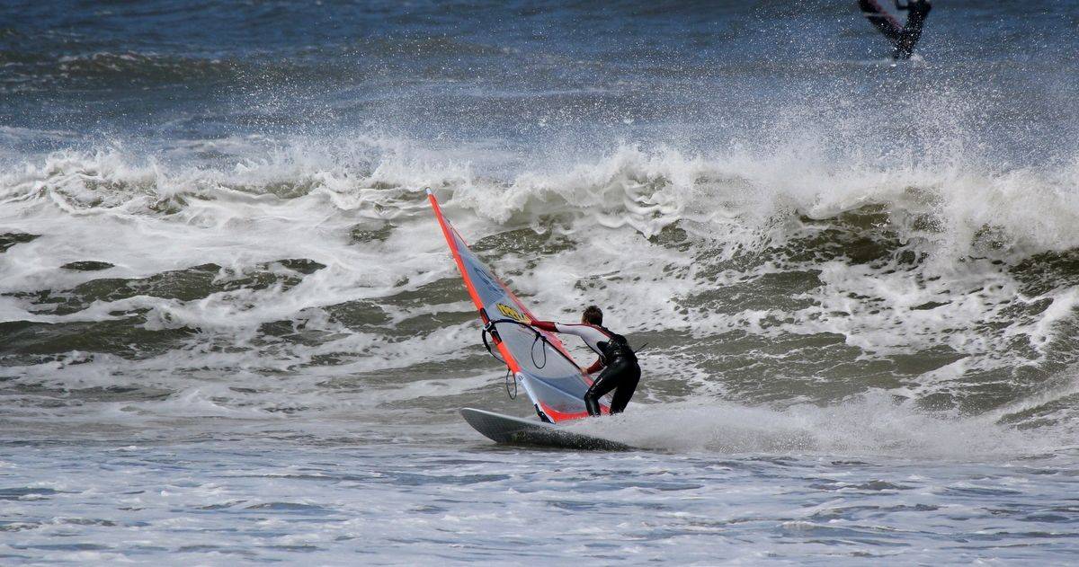 Wonderboy Alastair McLeod straight from Gnaraloo WA struggled with the cold!