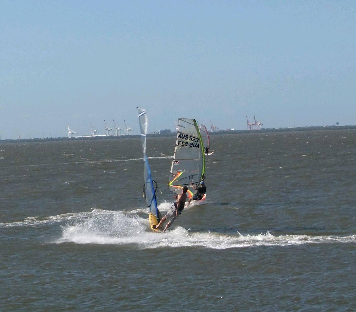 Windsurfing Dec 10 028A