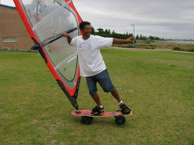 No Wind in Perth = Get the Turf Dog Out for a Laugh