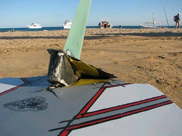 at least he didn't loose the fin/Anders Bjorkqvist