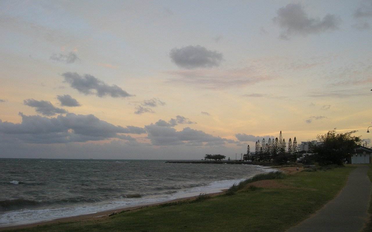 queen's Beach