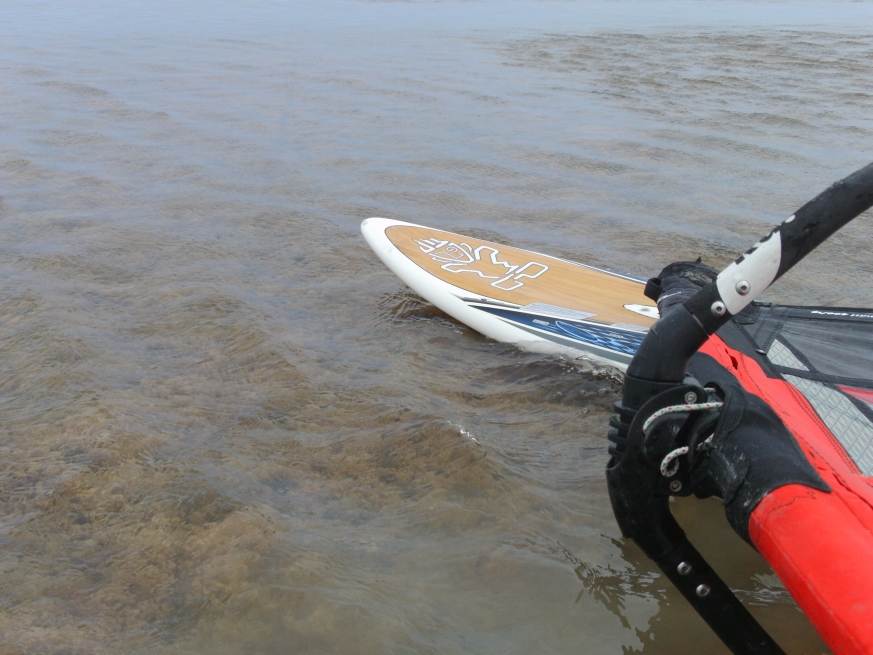 02  Glassy in 20 knots