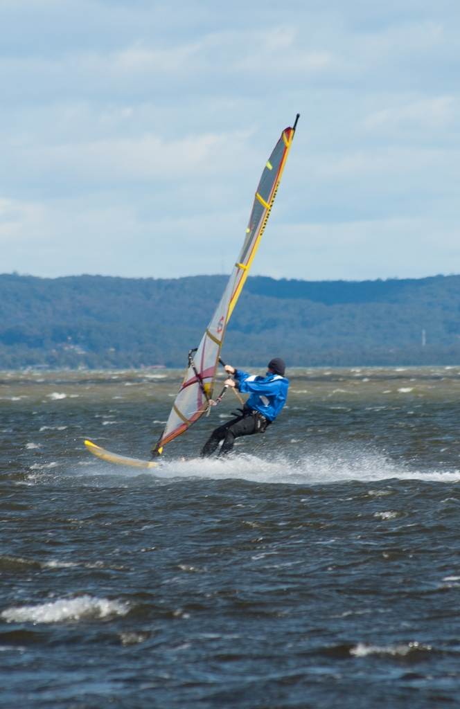 Canton 18-8-12 20 -30kt WNW