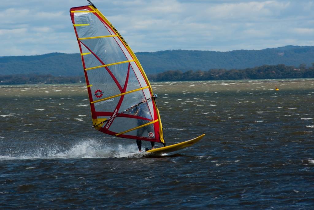 Canton 18-8-12 20 -30kt WNW