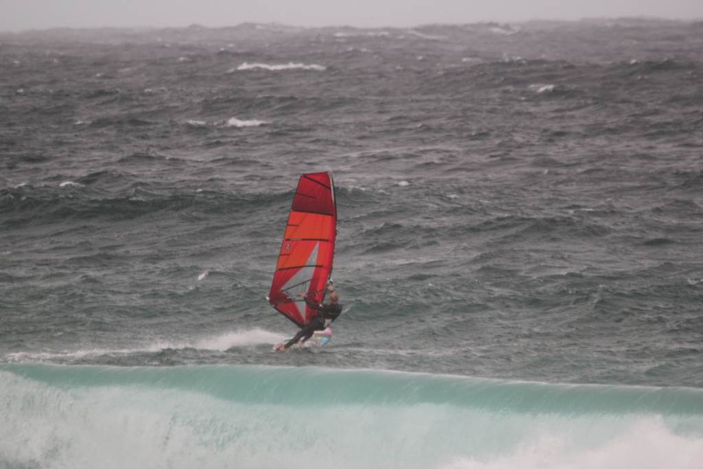 Duncan Sailing Maroubra Beach in a Southerly