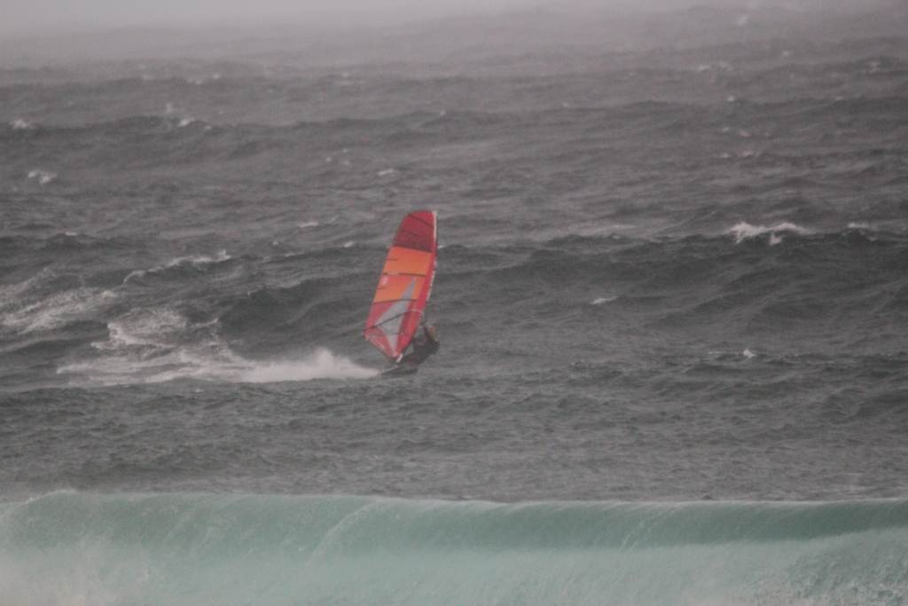 Duncan Sailing Maroubra Beach in a Southerly