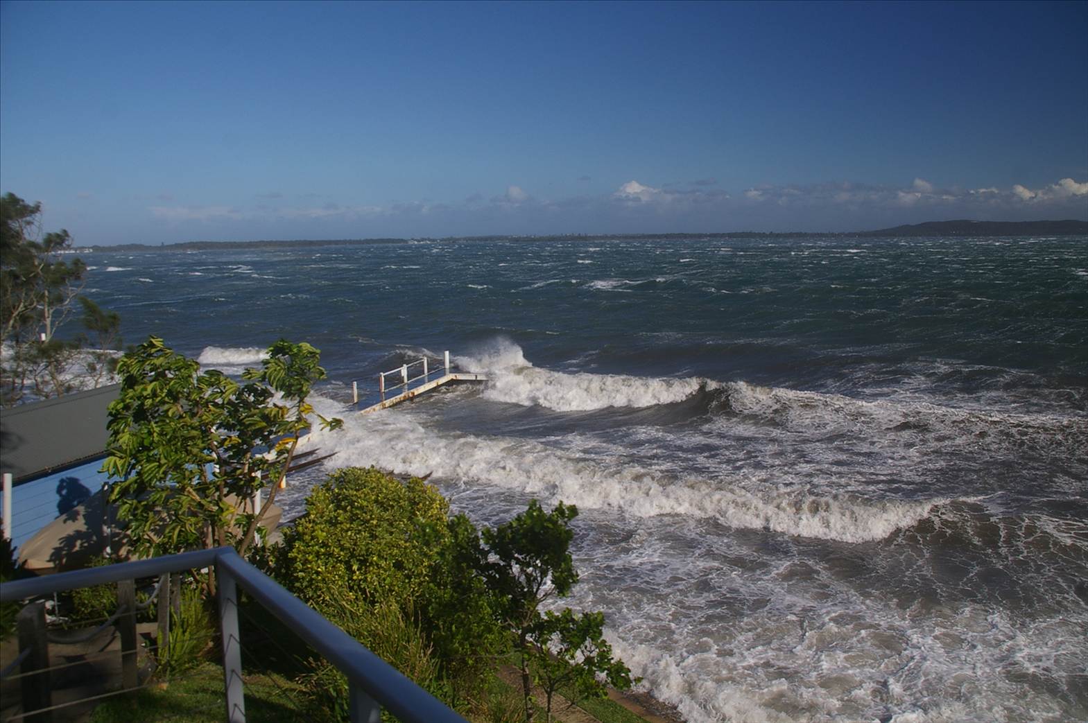 30-40kts+ end of Coal pt Lake macquarie