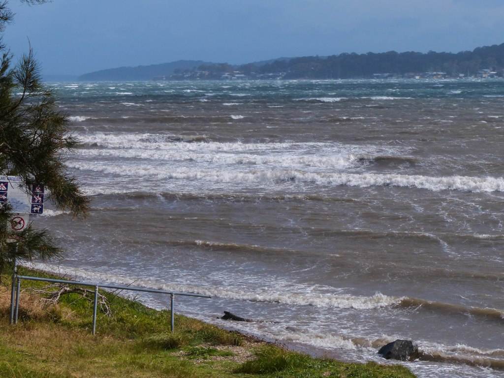 Valentine big Monday 22nd Oct 12 - 30kts -45kts