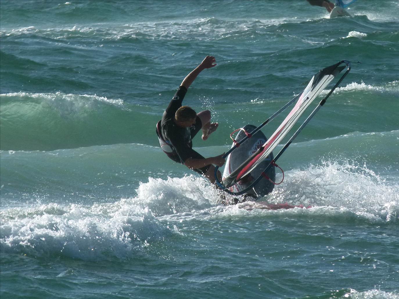 New Years Day 20-25knts WSW, Sunny, 25C