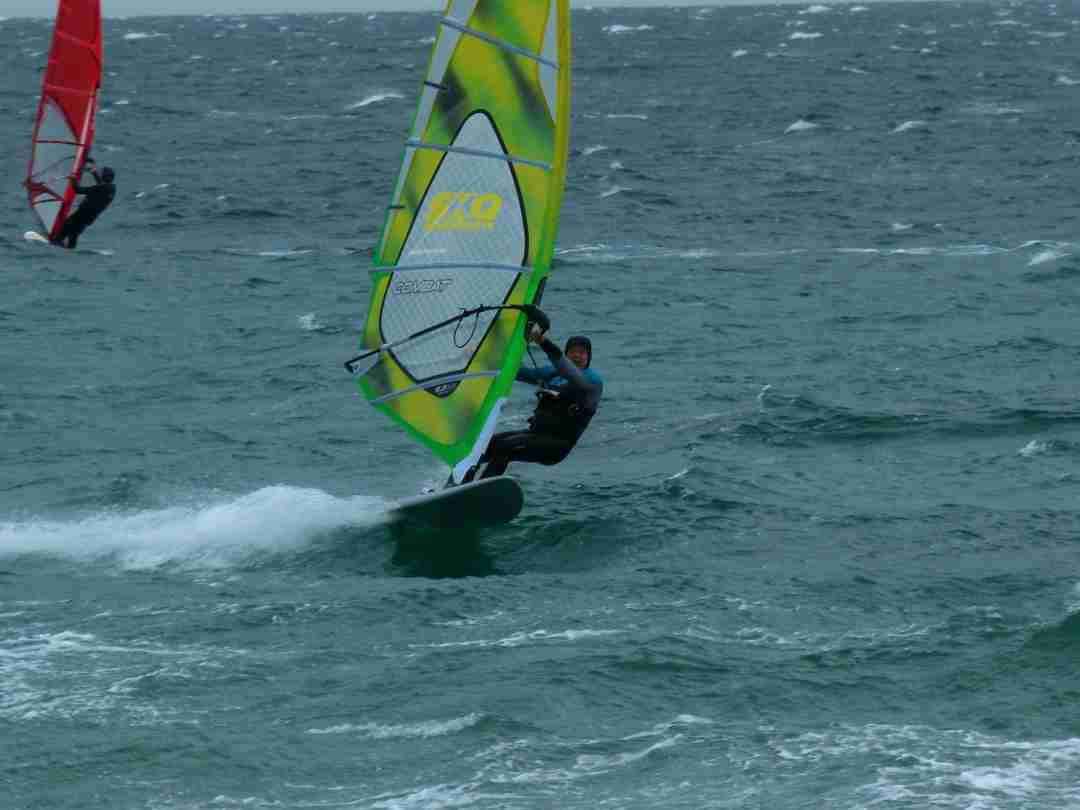 Winter northerly winds in thr bay