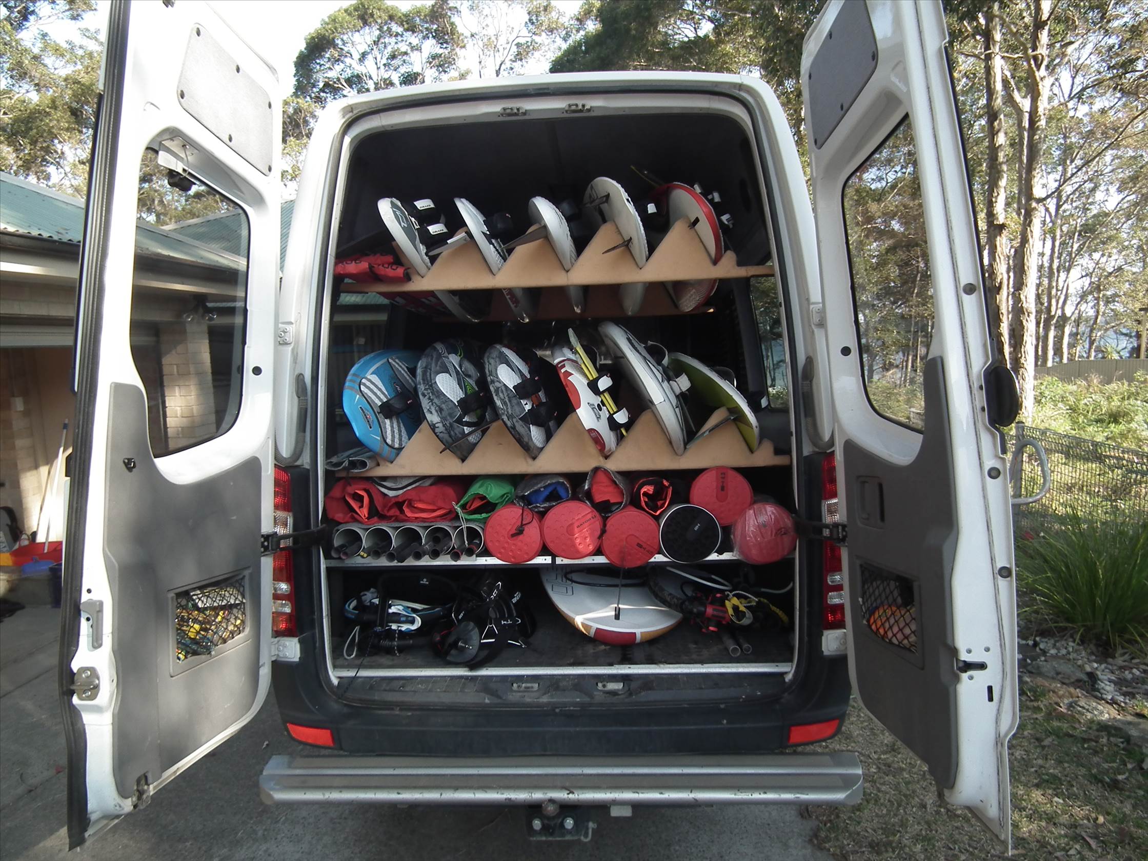 windsurf van racks