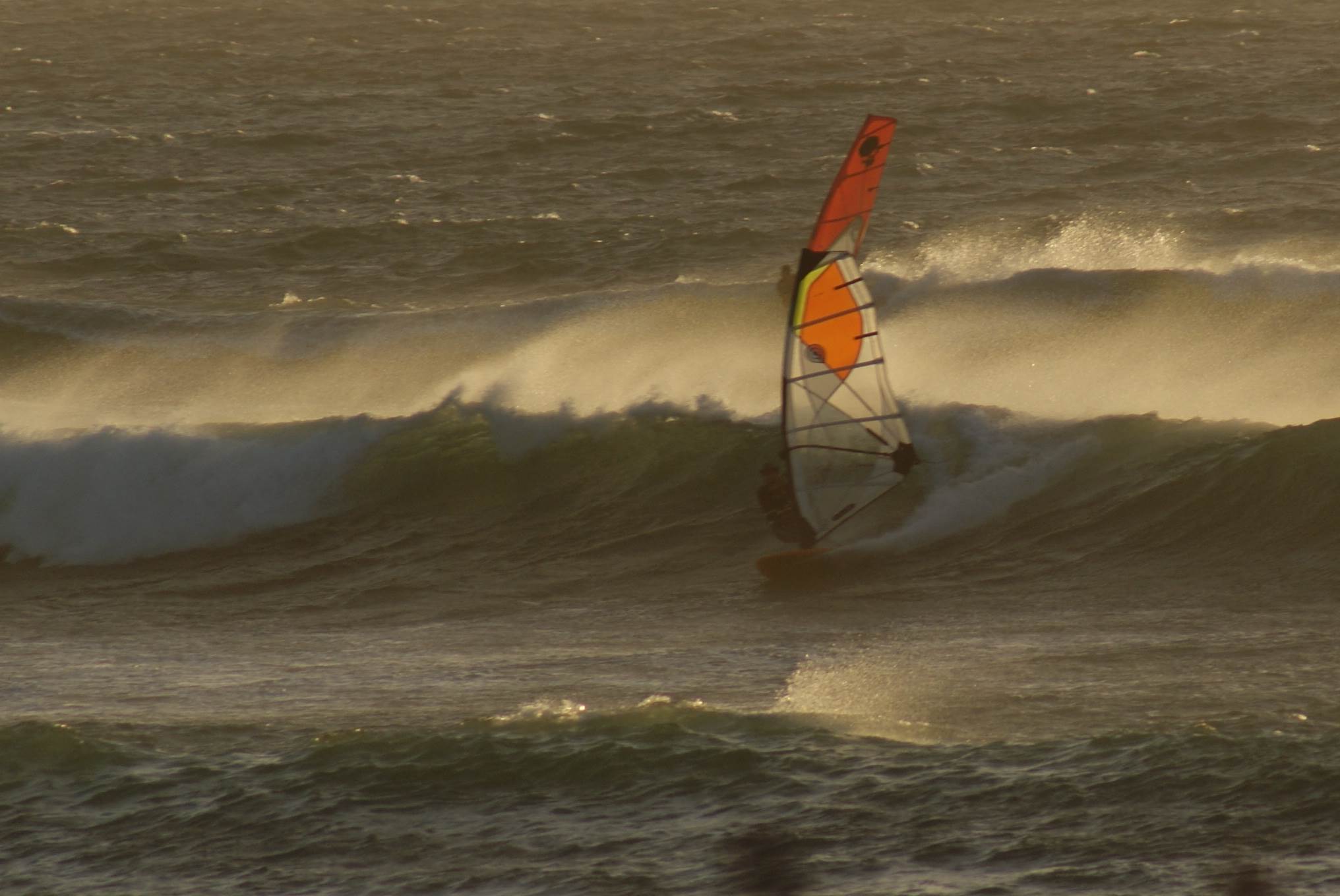 Langy outside Thomas inside