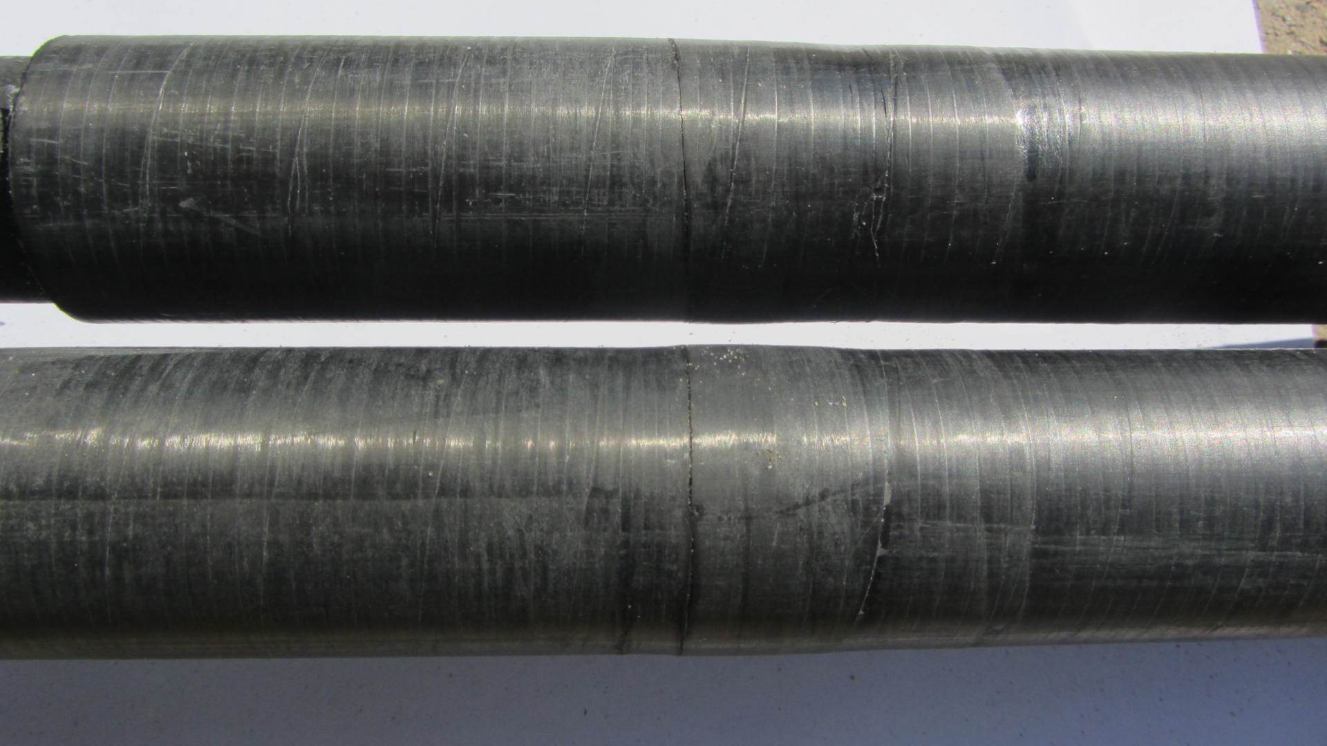 Mast cracks - two masts same cracks