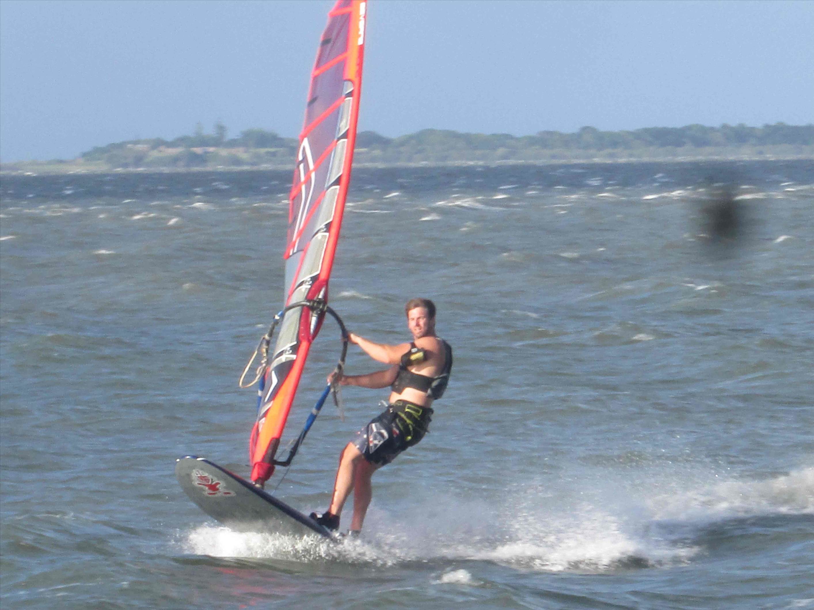 ManlywindsurfFeb 015c