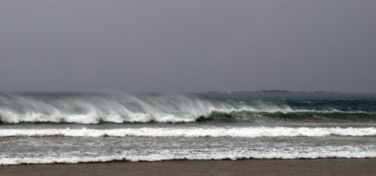 Day St, front hitting...