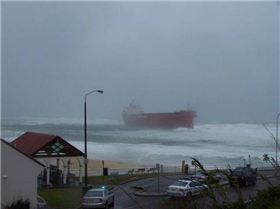 Coal ship stuck @ Nobbys beach