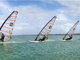 billy bob and his cousins sail as well...