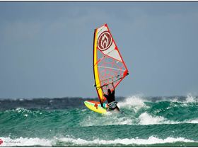 Wave sailing the Alley