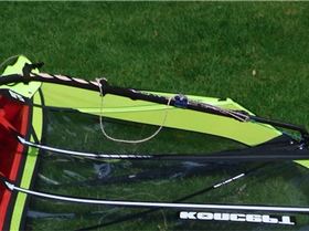 Simple one side adjustable outhaul setup