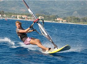 Ester-Ledeck?-Feet-1787091