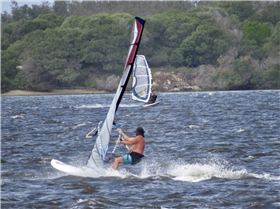 Golden Beach / Neil St