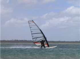 Hardie off down the course