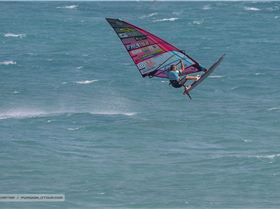 AA 2019 victory leap