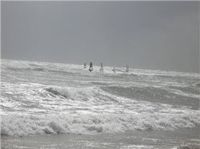 30+knots at seacliff 2/4/08