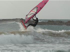 Sam Lynch freesurfing just hours before heats commence