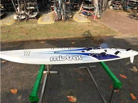 windsurf mistral one design longboard raceboard windsurfing 1543450864 59df8c74 progressive