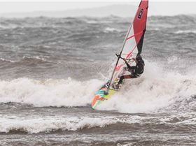 Point Danger windsurfing 19 Feb 2020