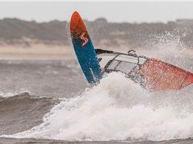 Point Danger windsurfing 19 Feb 2020