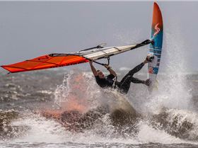 Point Danger windsurfing 19 Feb 2020