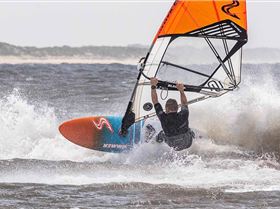 Point Danger windsurfing 19 Feb 2020