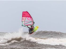 Point Danger windsurfing 19 Feb 2020