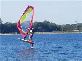 Foil Bounce 5,4 at 7-9 knots