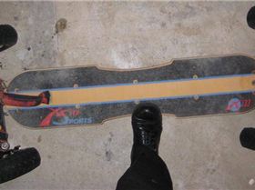 Full lock on a mountainboard/land sailing board